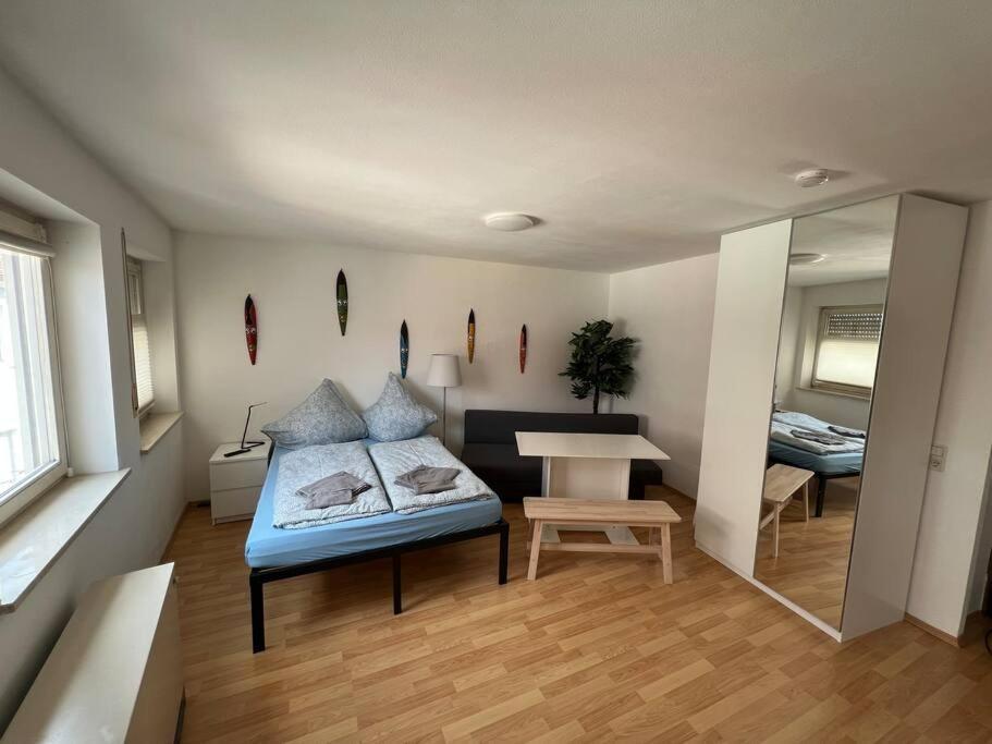 Kleines Apartment Im Zentrum Von Wuerzburg Esterno foto